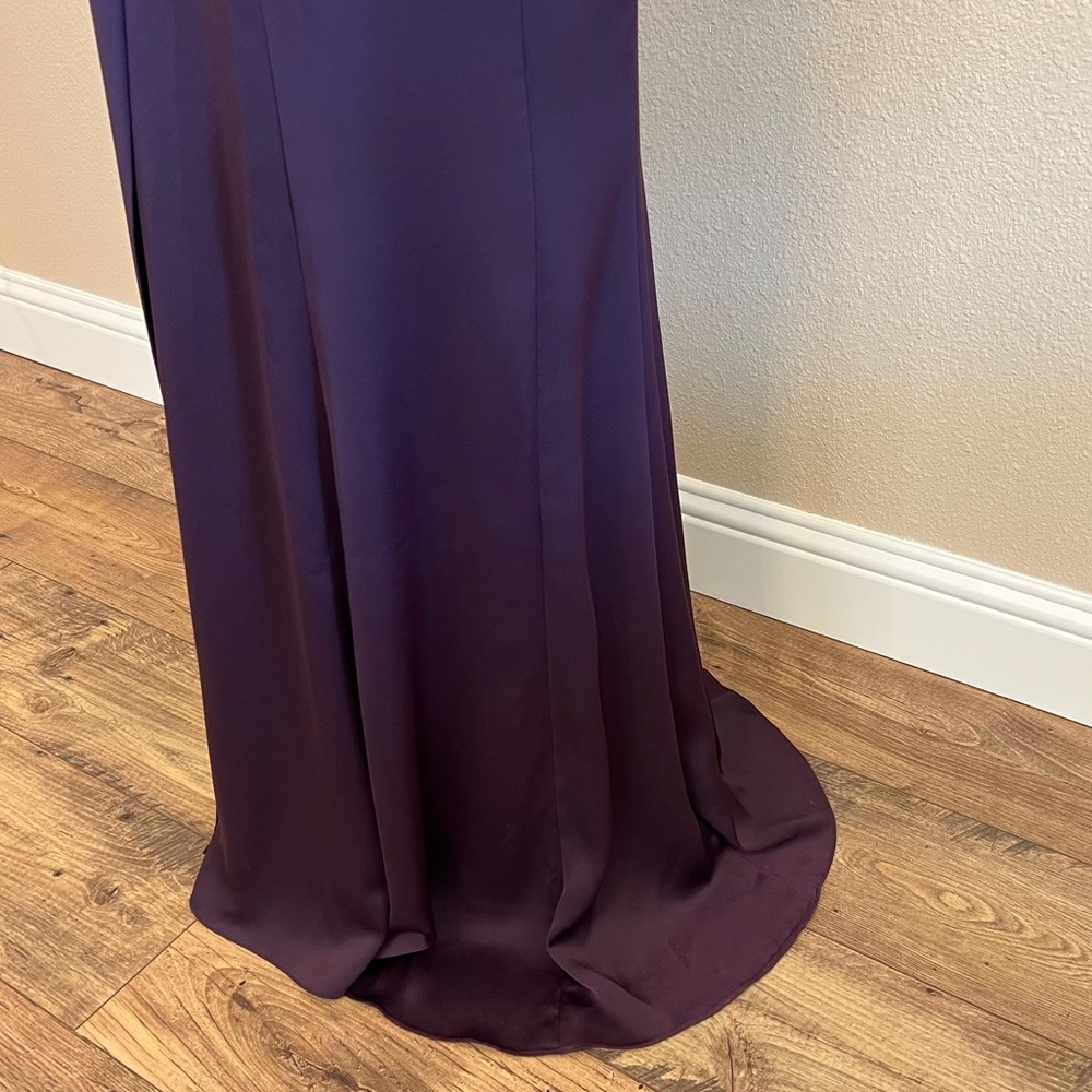 David's Bridal {Plum} Spaghetti Strap Crepe-Back Satin Bridesmaid Dress | Sz 4 - Picture 5 of 12